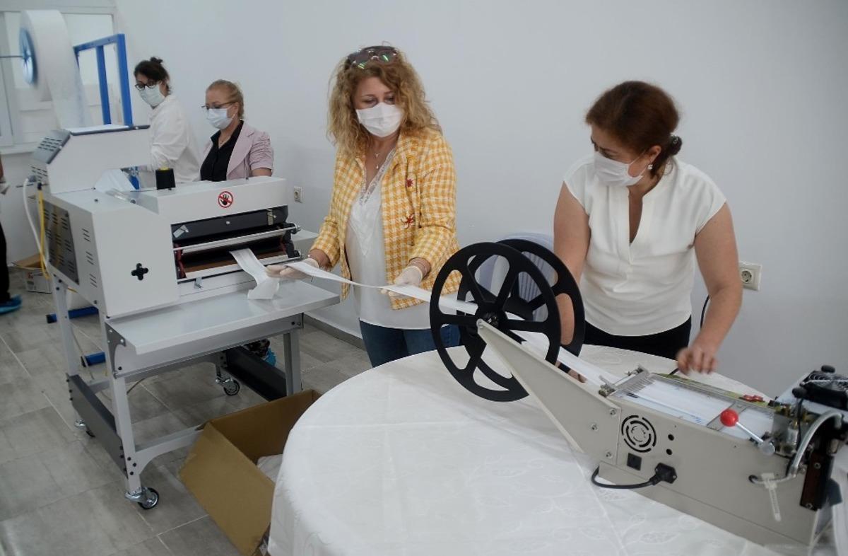 Kuşadası&rsquo;ndaki kadın g&uuml;&ccedil; birliğine Başkanın eşinden destek