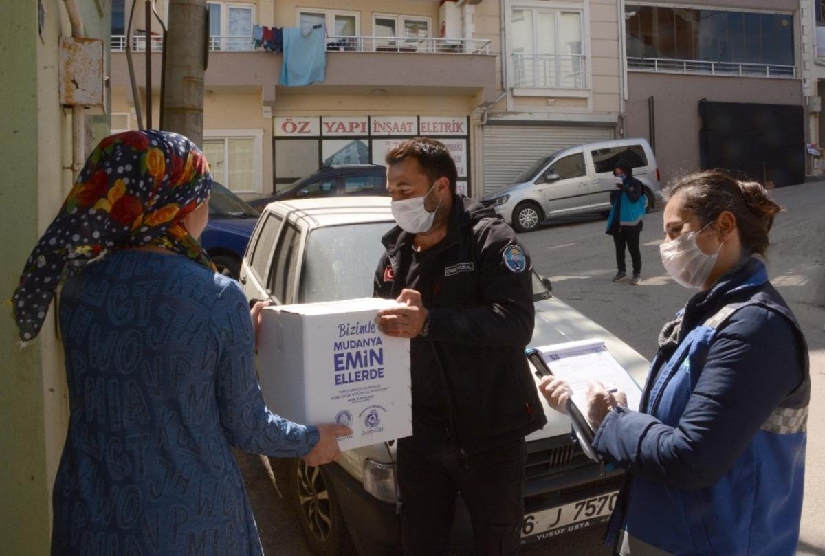Mudanya Belediyesinden 4 bin 166 aileye ramazan paketi