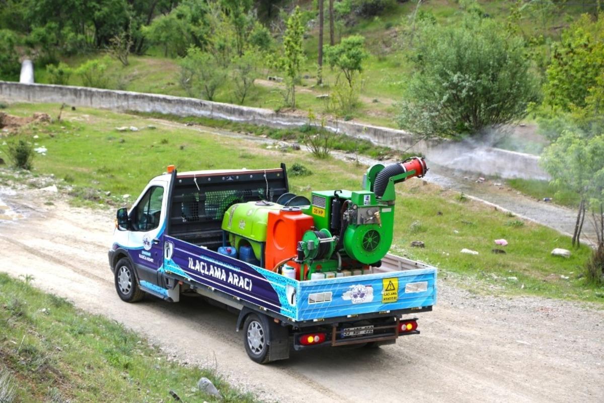 Elazığ&rsquo;da 10 yeni ara&ccedil;la dezenfekte ve ila&ccedil;lama &ccedil;alışması