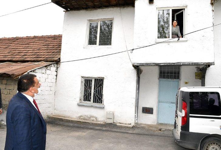 Gürkan iftar yemeği dağıttı G2