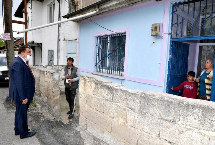 Gürkan iftar yemeği dağıttı G3