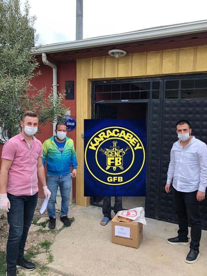 Karacabey Genç Fenerbahçeliler 1907 pide dağıttı G3