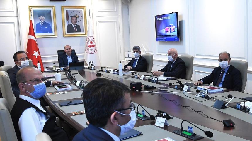 Bakan Soylu'nun başkanlığında g&uuml;venlik toplantısı yapıldı