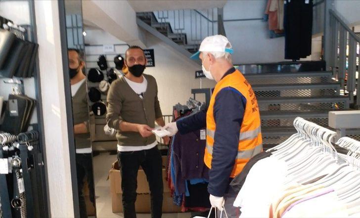 Bafra belediyesinden esnafa maske G3