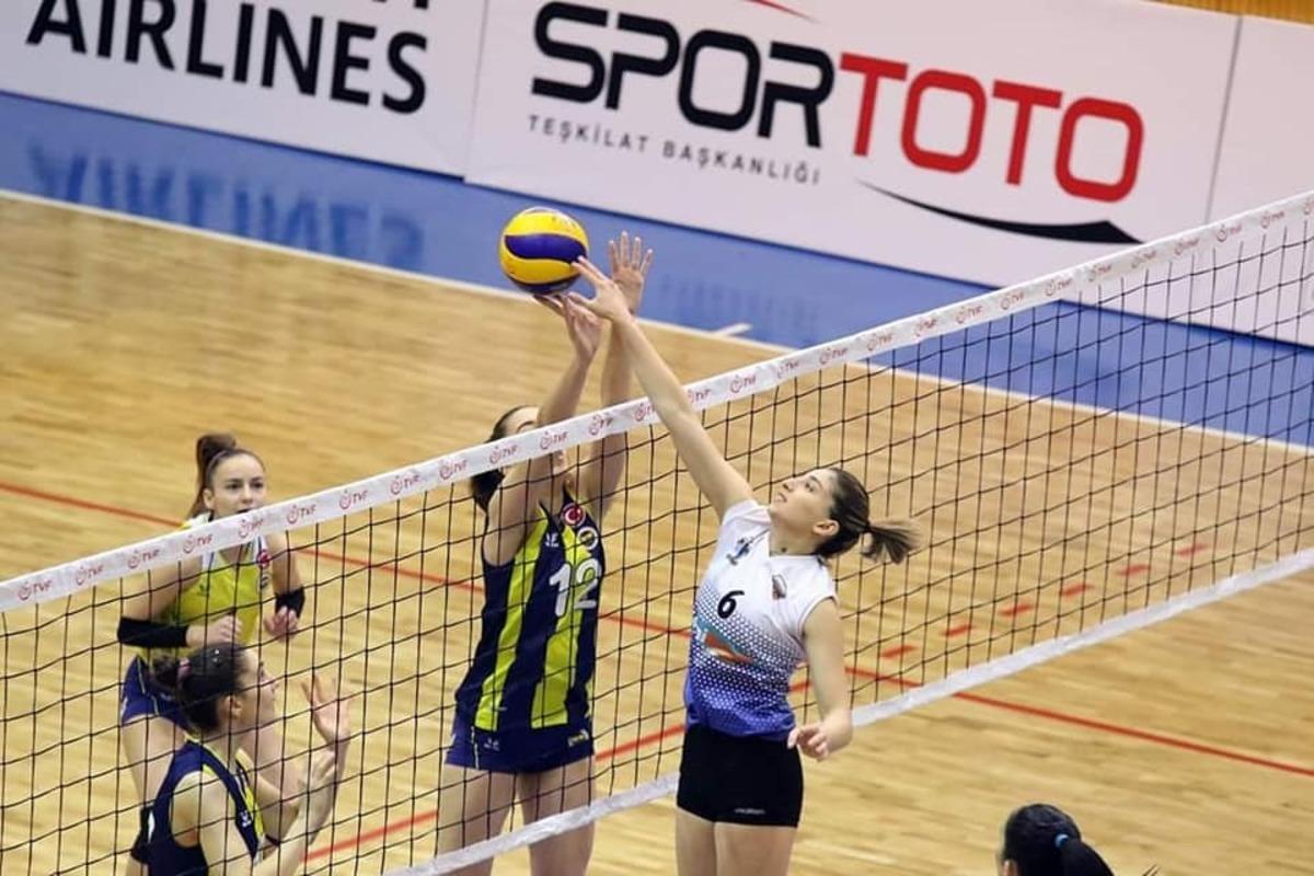 OSB Teknik Koleji Antren&ouml;r&uuml; Harun Şahin: &ldquo;Birinci Lig&rsquo;in kapısını bize &ccedil;ok &ccedil;alışmak a&ccedil;tı&rdquo;