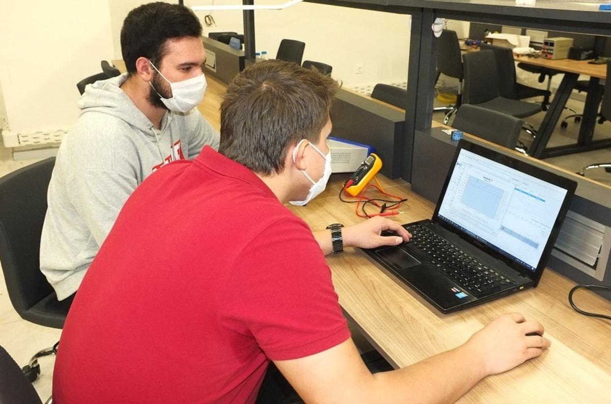 (&Ouml;zel) 63 yıl sonra ikinci roket hamlesi