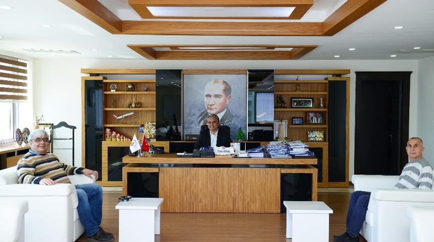 Mahalleliden ihtiya&ccedil; sahiplerine gıda destek kolisi