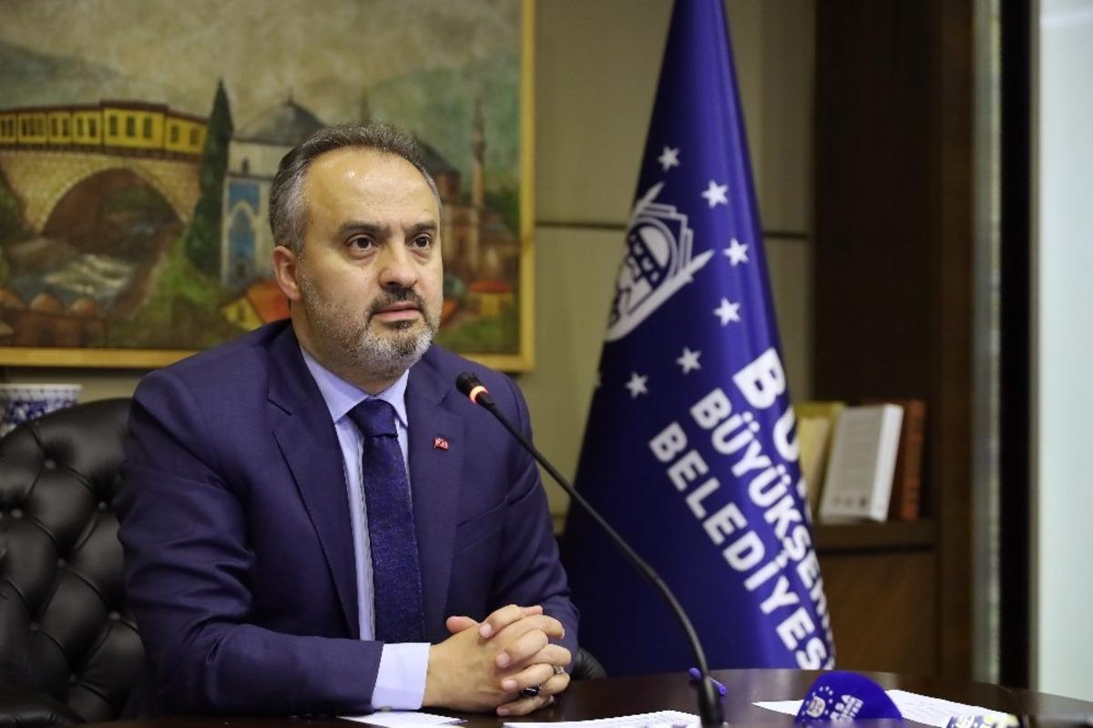 T&uuml;rkiye, pandemiyle m&uuml;cadelede &ouml;rnek