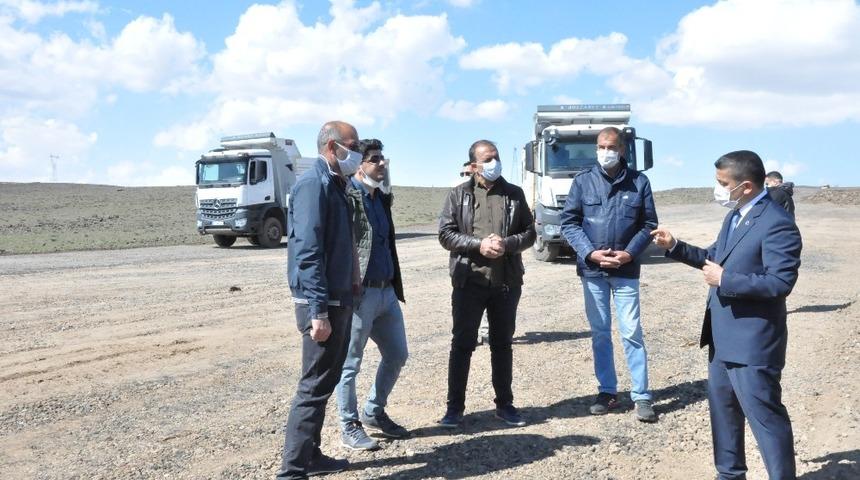 Kaymakam Mehmetbeyoğlu OSB&rsquo;nin altyapı &ccedil;alışmalarını inceledi