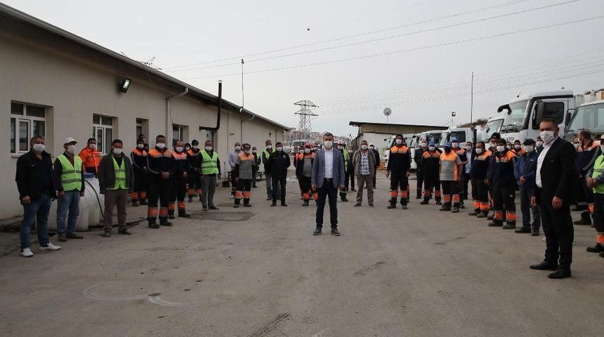 Başkan Şimşek, 1 Mayıs&rsquo;ı G&ouml;lbaşı Belediyesi &ccedil;alışanları ile kutladı