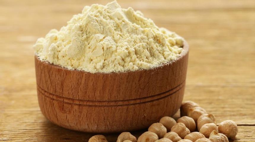 Evdeki malzemelerle doğal tüy dökücü tarifler! Kimyasallara para saçmayın!