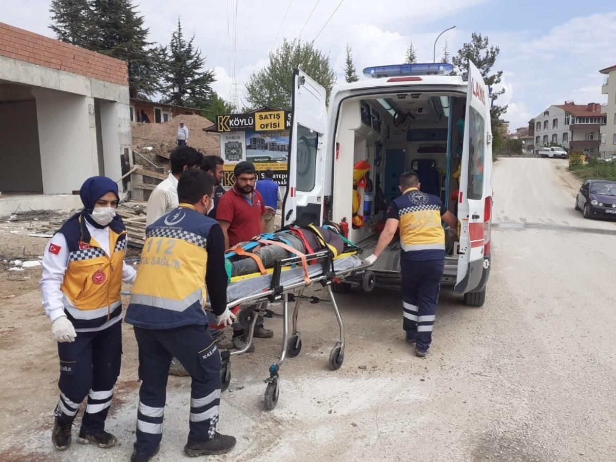 1 Mayıs İş&ccedil;i Bayramı g&uuml;n&uuml; inşaattan d&uuml;şen iş&ccedil;i yaralandı