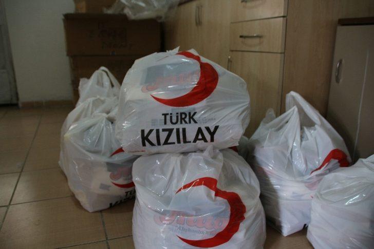 Kızılaydan gıda yardımı G3