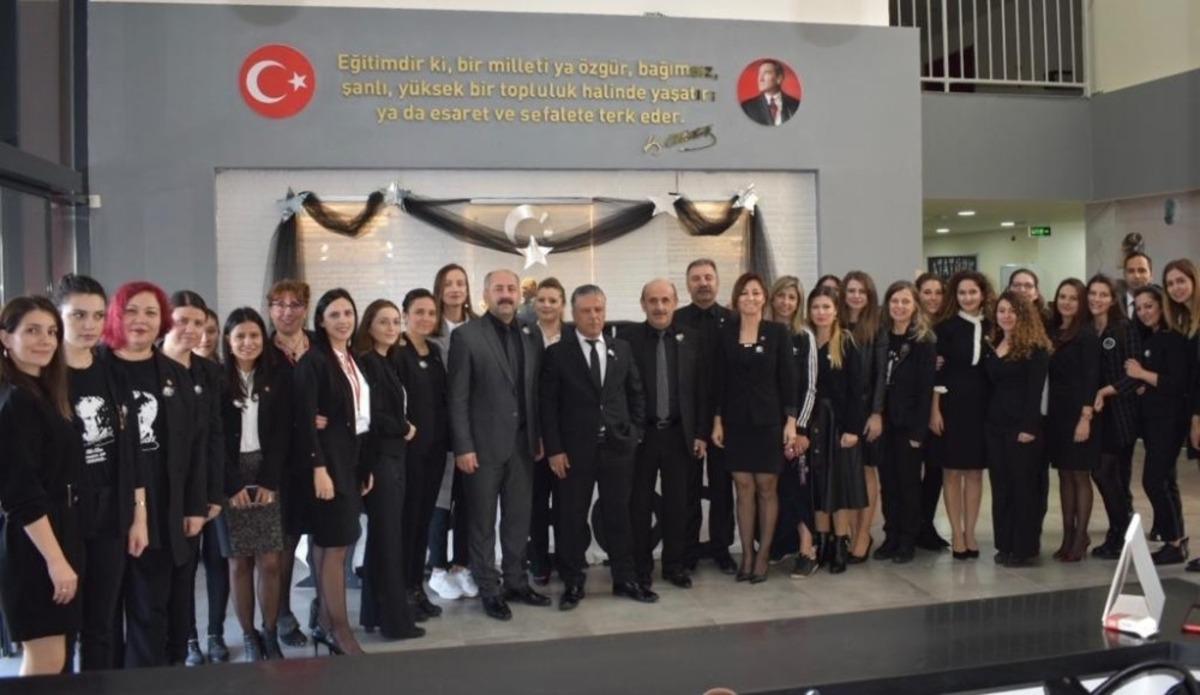 MER Kolejinde şimdi de online birebir veli toplantıları