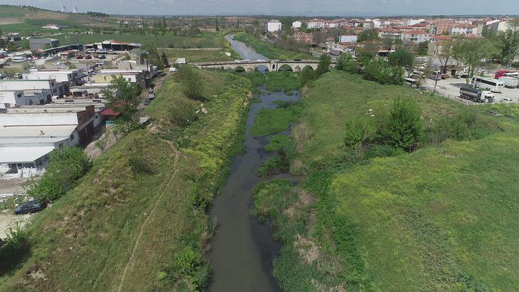 Fabrikalar üretimi durdurdu, 20 yıldır kirli akan Lüleburgaz Deresi temizlendi G2