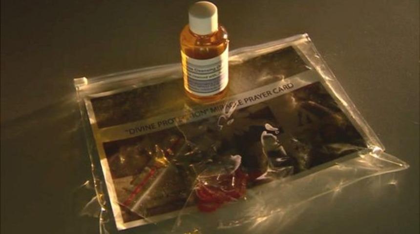 İngiltere'de Krallık Kilisesi piyasaya sahte koronavir&uuml;s ilacı s&uuml;r&uuml;yor