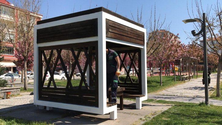 Çorum’da bank ve kameriyeler koronavirüs sonrasına hazırlanıyor G3