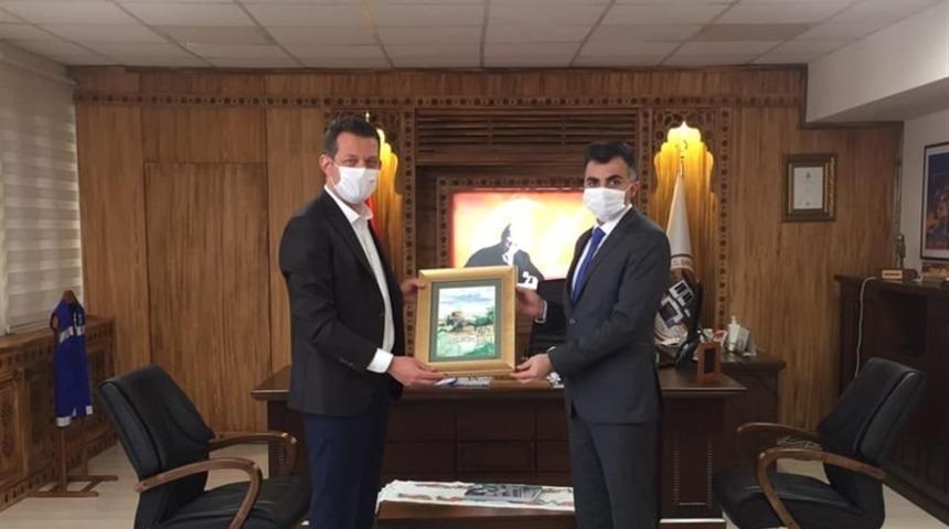 Milli Eğitim Müdürü Vargeloğlu’ndan veda ziyareti