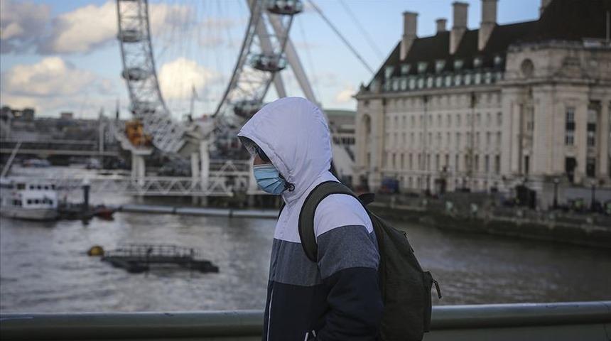 İngiltere'de son 24 saatte koronavir&uuml;sten 739 can kaybı