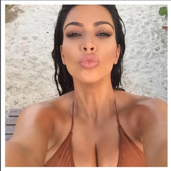 Kim Kardashian'den olay paylaşım G2