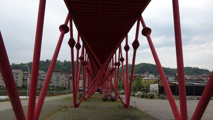 Eşi benzeri olmayan köprünün kaderini vatandaşlar belirleyecek G4