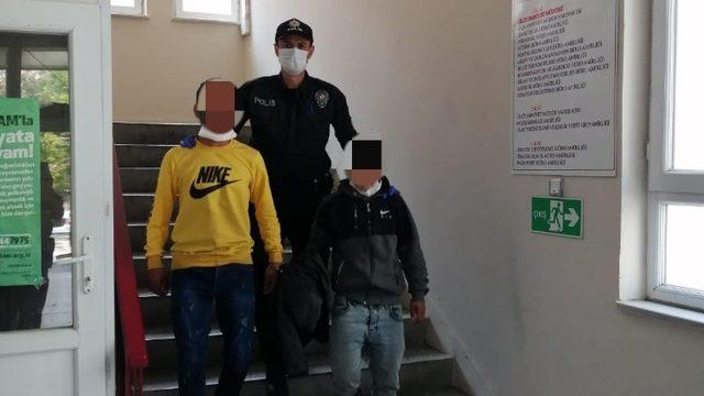 Her seferinde serbest kaldılar, sonunda tutuklandılar