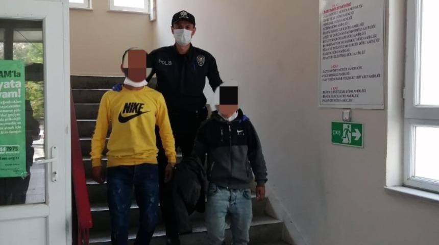 Her seferinde serbest kaldılar, sonunda tutuklandılar