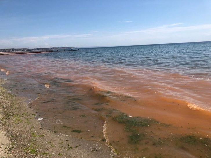 Silivri’de deniz kızıla büründü G1
