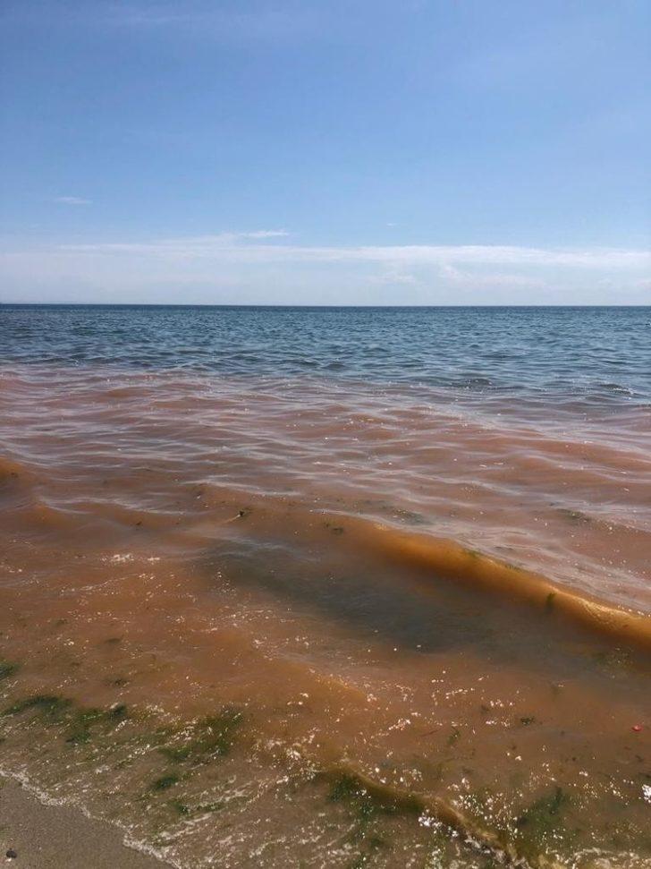 Silivri’de deniz kızıla büründü G2