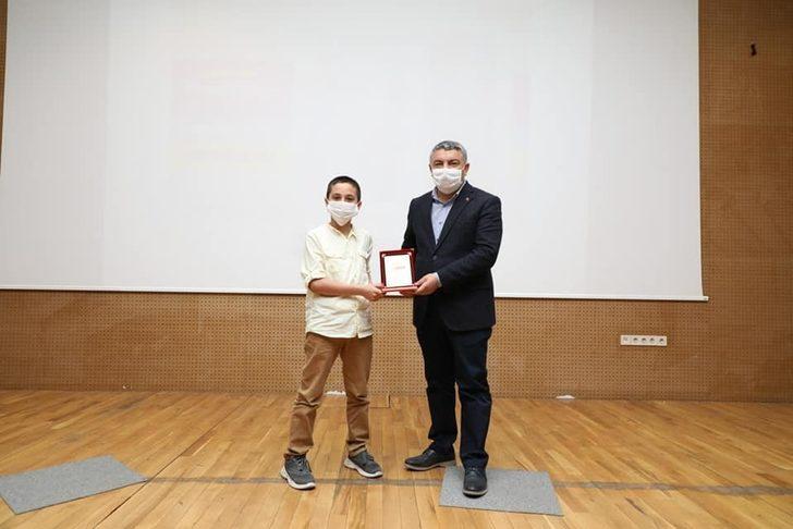 Hayallerindeki Dilovası’nı çizen çocuklar ödüllerini aldılar G4