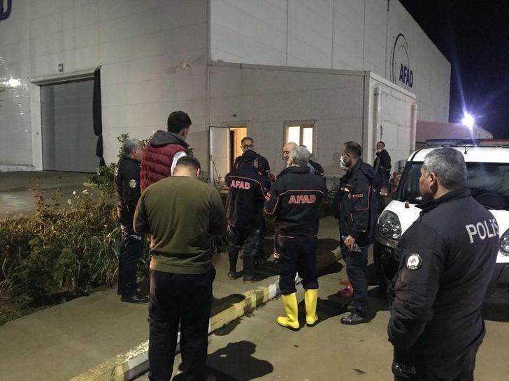 Sağanaktan etkilenen tarım işçilerine yatak ve battaniye yardımı G5