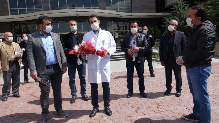 Gazetecilerden korona virüs kahramanlarına moral G3