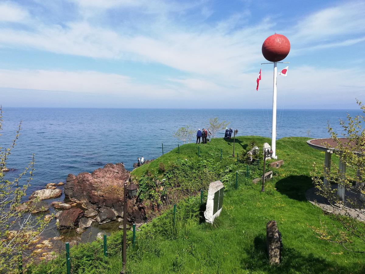 2 g&uuml;nd&uuml;r kayıp olarak aranıyordu! Denizde taş dolu &ccedil;antaya zincirlenmiş cesedi bulundu