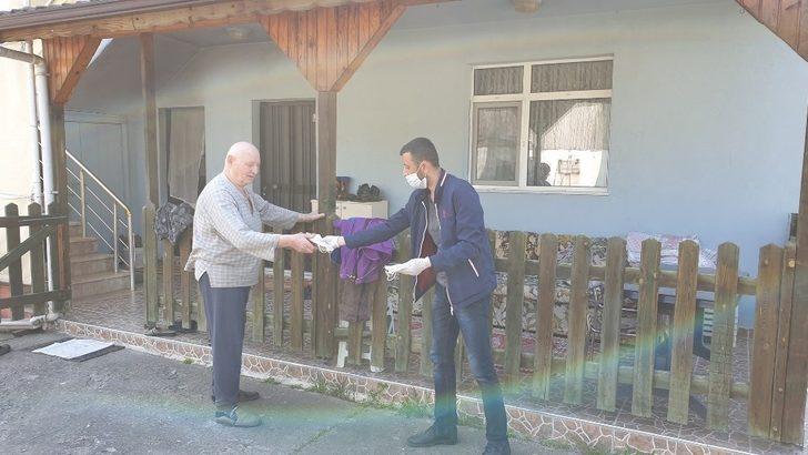 Kaynaşlı’da ücretsiz maske dağıtımı sürüyor G3