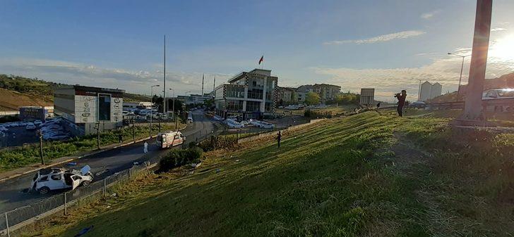 TEM Otoyolu'nda bariyerleri aşan araç yan yola uçtu: 1 ölü, 1 yaralı G3