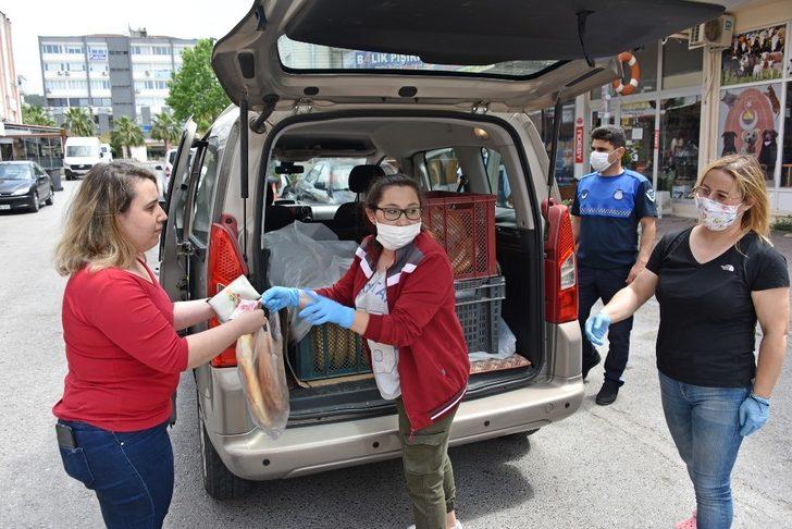 Mahallelerde ekmek ve pide satışı yapılıyor G3