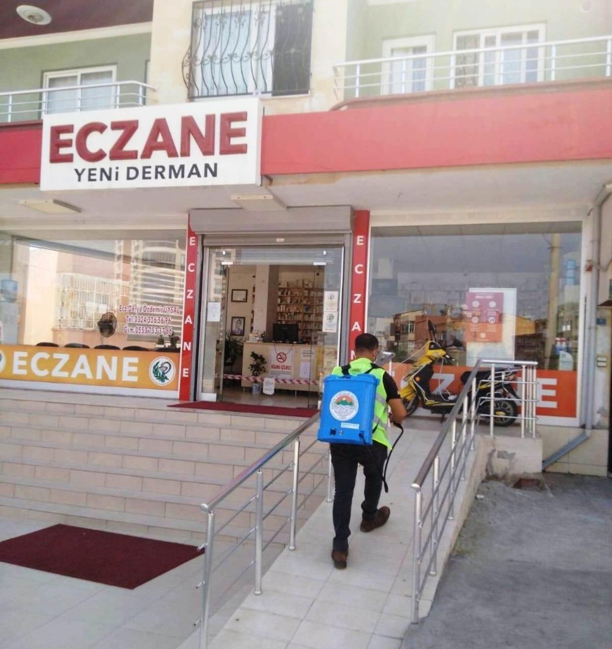 Toroslar&rsquo;da vir&uuml;s salgınına karşı dezenfeksiyon &ccedil;alışmaları s&uuml;r&uuml;yor