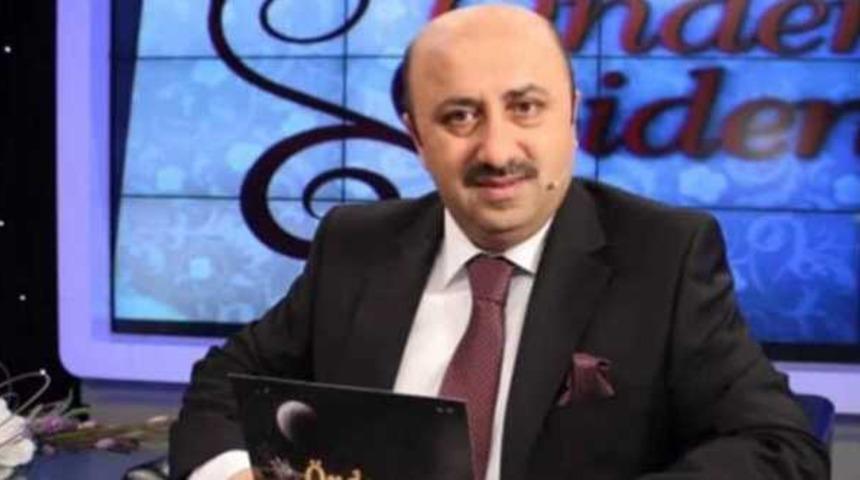 İlahiyat&ccedil;ı yazar &Ouml;mer D&ouml;ngeloğlu hayatını kaybetti (&Ouml;mer D&ouml;ngeloğlu kimdir?)