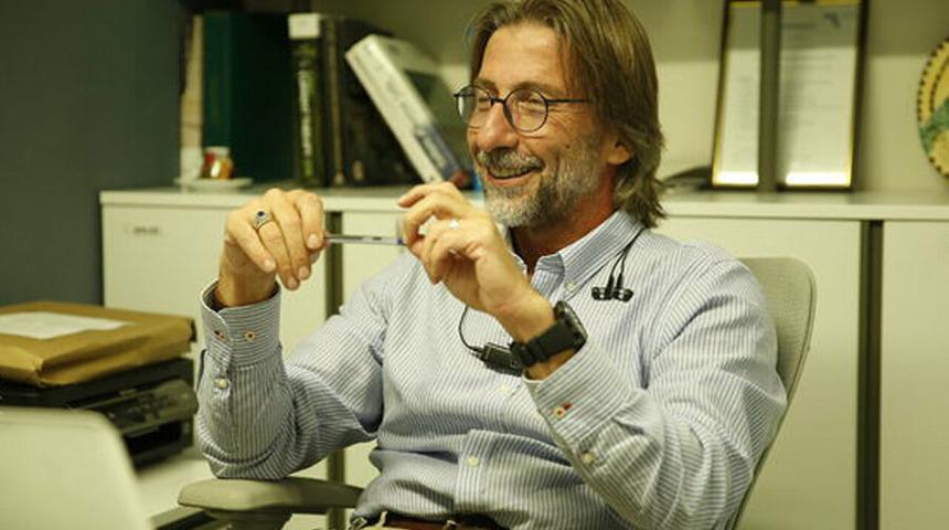 Prof. Dr. Erc&uuml;ment Ovalı koronavir&uuml;se mi yakalandı?