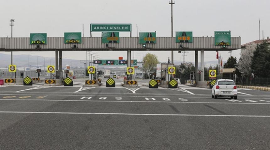 Son dakika! Seyahat kısıtlaması 1 gün uzatıldı