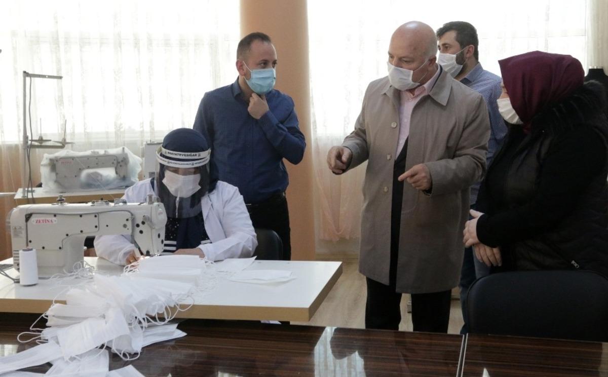 Başkan Sekmen&rsquo;den ESMEK&rsquo;lere ziyaret