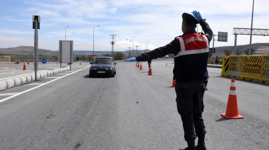 Seyahat yasağı hangi saatlerde, nasıl uygulanacak: İ&ccedil;işleri Bakanlığı Genelgesi'nde ayrıntılar a&ccedil;ıklandı