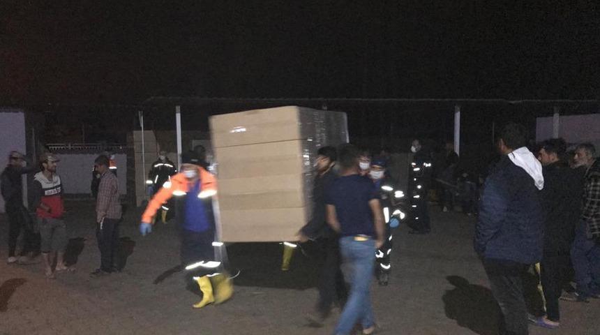 Tarım iş&ccedil;ilerine yatak ve yorgan yardımı