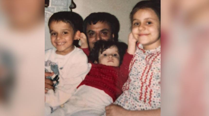 Bakan Sel&ccedil;uk &ccedil;ocukluk fotoğrafını paylaşıp &lsquo;evde kal&rsquo; &ccedil;ağrısı yaptı