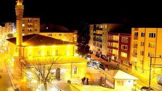 Bursa'nın Karacabey ilçesinde ezan erken okundu, binlerce kişi orucunu bozdu