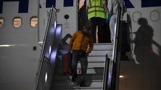 Burkina Faso’dan getirilen 122 Türk vatandaşı İzmir’de karantinaya alındı