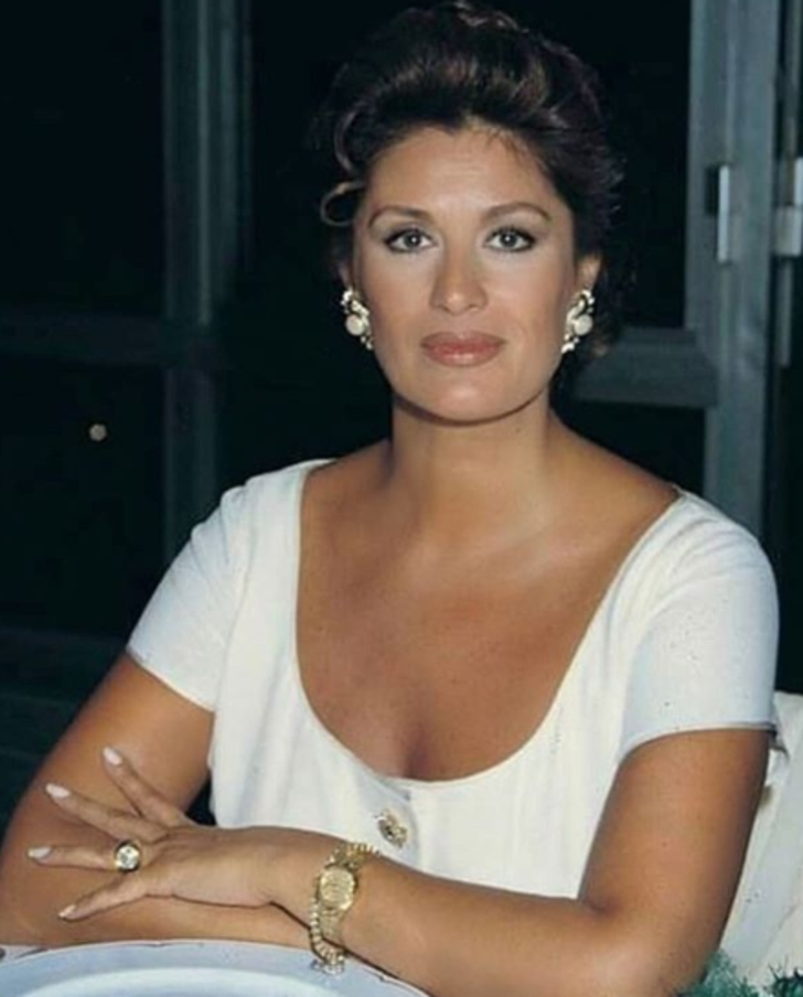 Gülşen Bubikoğlu yıllara meydan okuyor! Gündem oldu G3