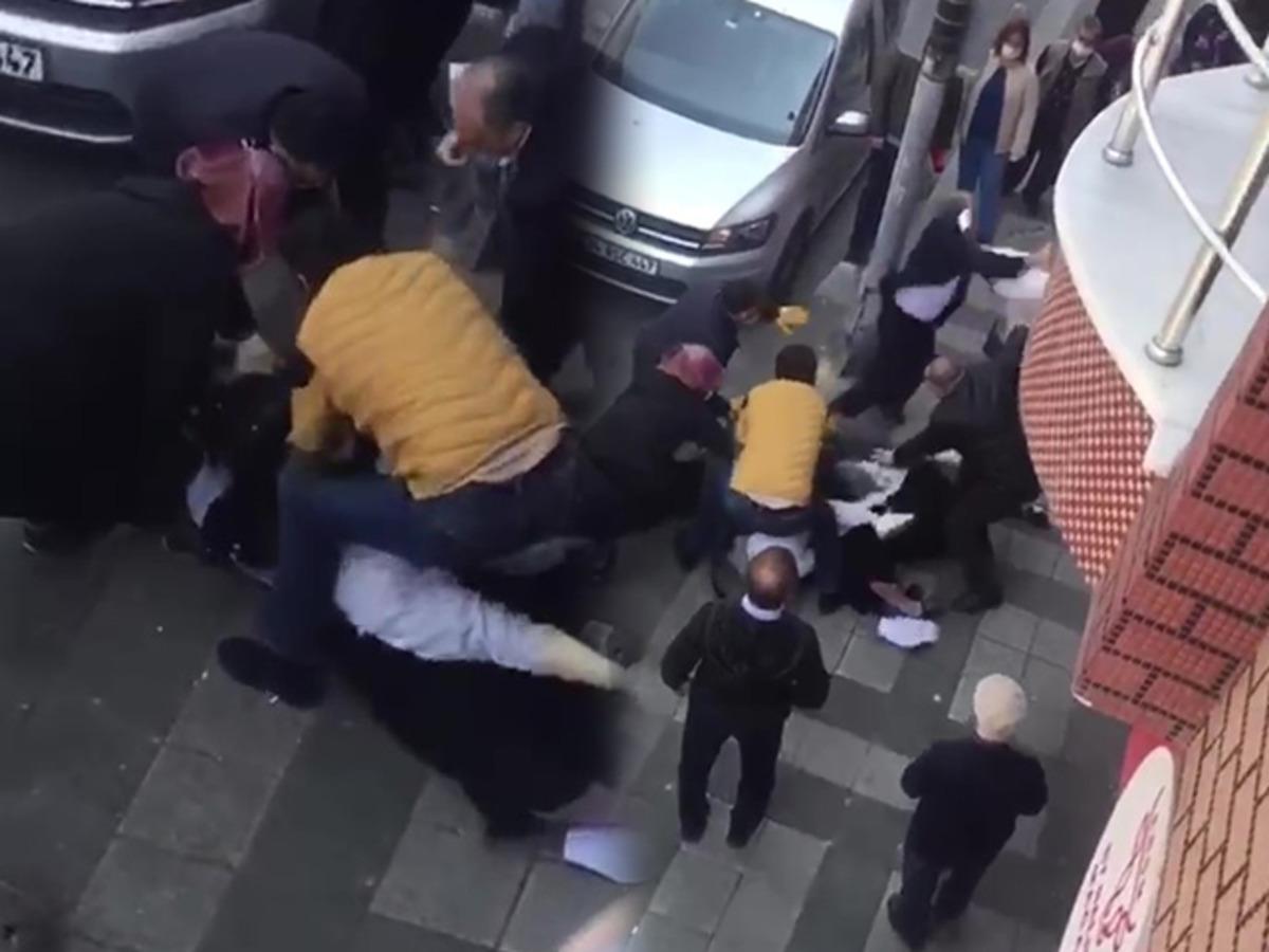 Yer: İstanbul! Ekmek sırasında kadınlar birbirlerine girdi