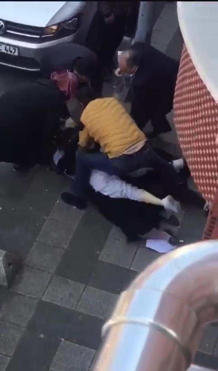 Yer: İstanbul! Ekmek sırasında kadınlar birbirlerine girdi G1