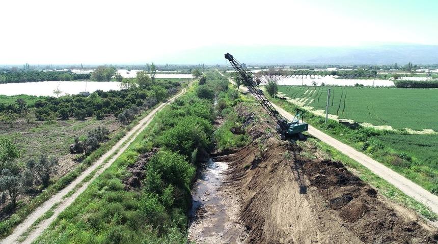 Malgaç çayı temizleniyor